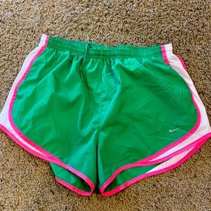 Nike Tempo Running Short Size L